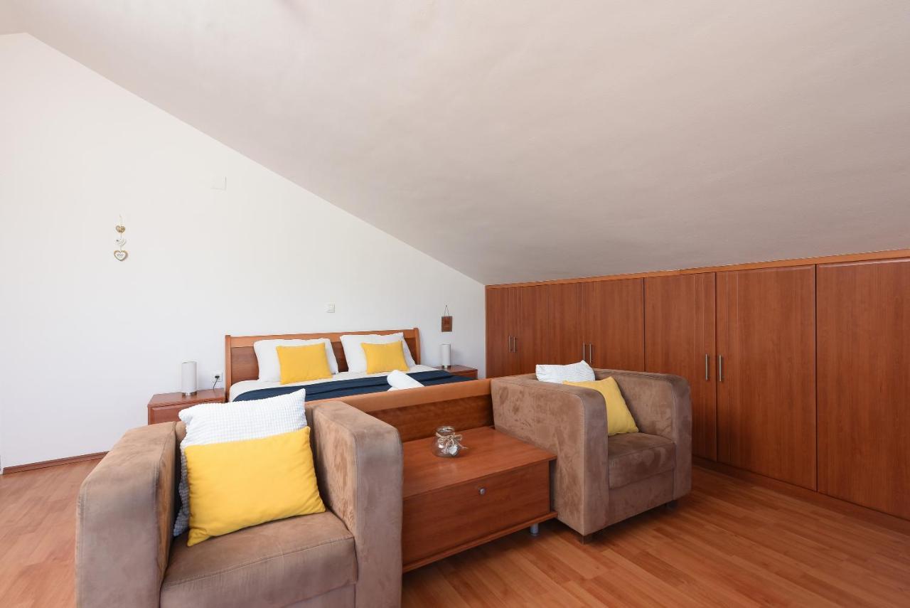 Sunset Beach Suites Kozino ภายนอก รูปภาพ